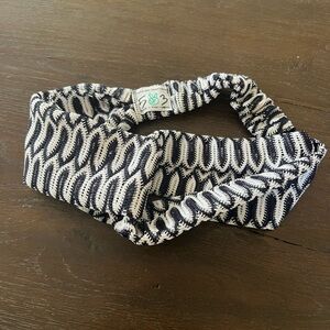 Black and White Handwoven Top Knot Soft Headband